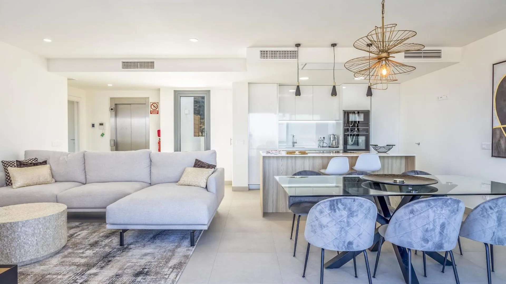 Vivi Homes - The One Pool, Sauna, Gym & Terrace La Cala de Mijas Spanyolország